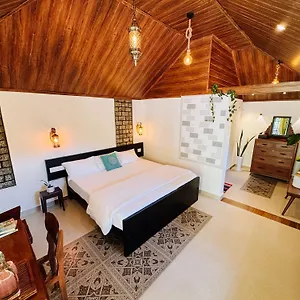 calm-shack-2-bedroom-boutique-farm-stay.hotels-munnar.com/