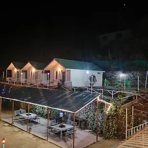 lodge-huts.shimlahotels.net/