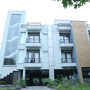 Hotel Royal On Sohna Road, Delhi (National Capital Territory of India)