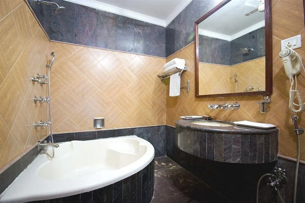 Hotel Sunstar Grand Delhi  3*, Delhi (National Capital Territory of India) India