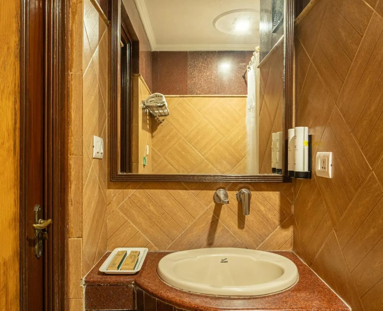 ***  Hotel Sunstar Grand Delhi  India